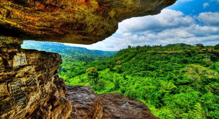 Discover Accra