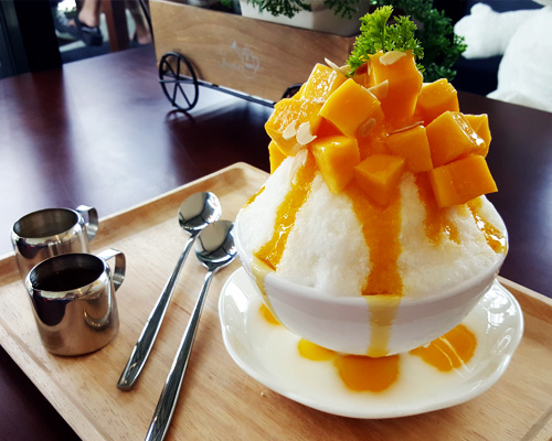 Hawaii food traditions - All-Natural Shave Ice