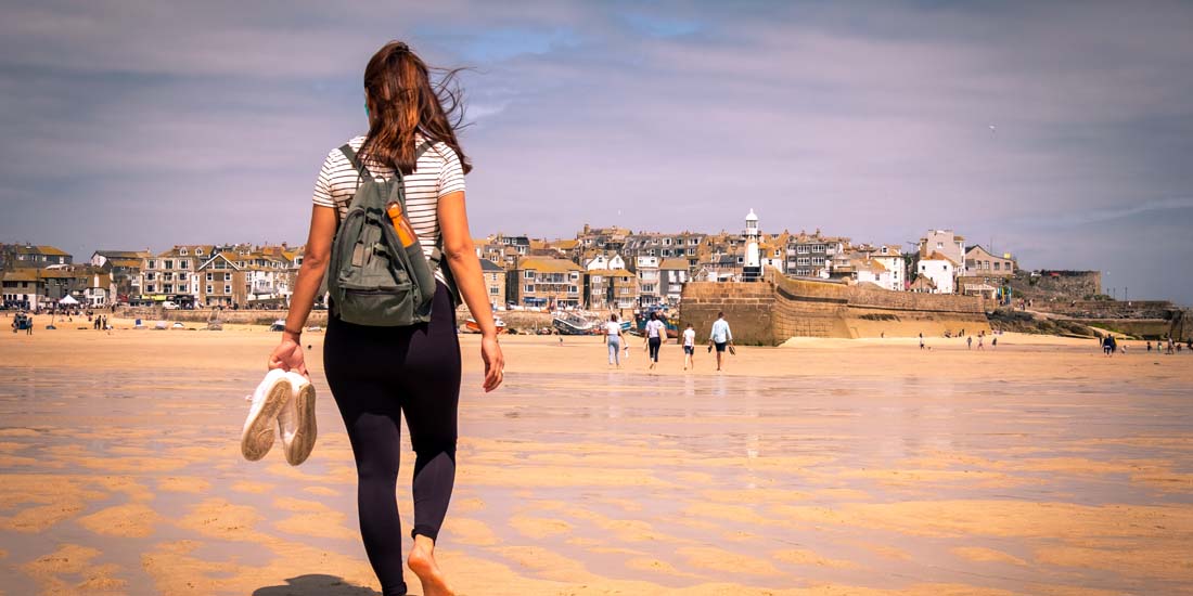 travel trends 2022 - Staycation