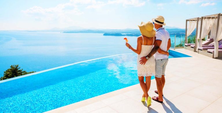 The best villas around the world for ultimate luxury & privacy