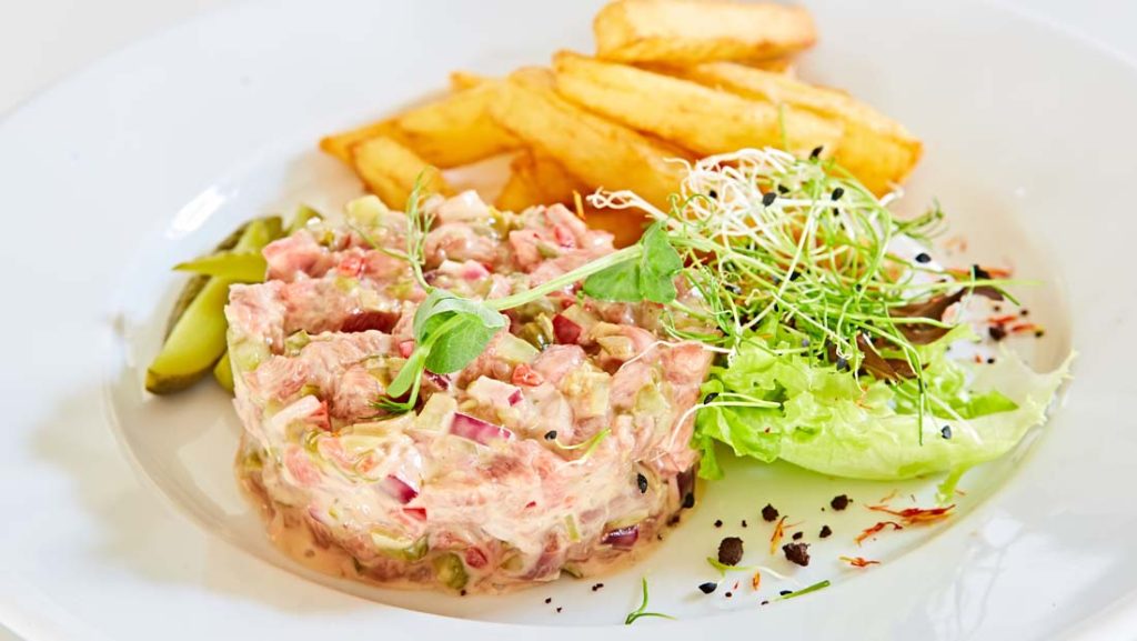 Food in France - Tartar